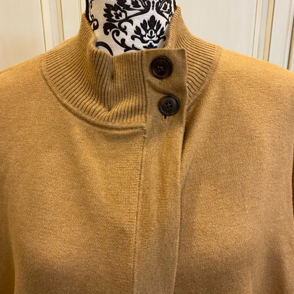 Banana Republic Size M/L Tan Sweater Poncho Cape - Picture 11 of 13